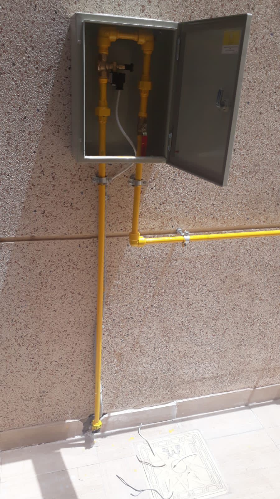 das pipes and systems